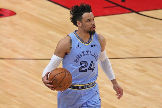 乐鱼网址-美媒预测可能诞生的大交易 76人拉三方换利拉德