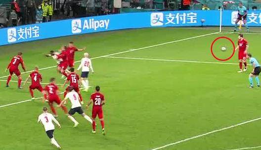 英格兰制胜点球引争议 名宿直言误判社媒疯狂吐槽